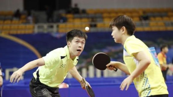 诺里斯让还 诺里斯让还